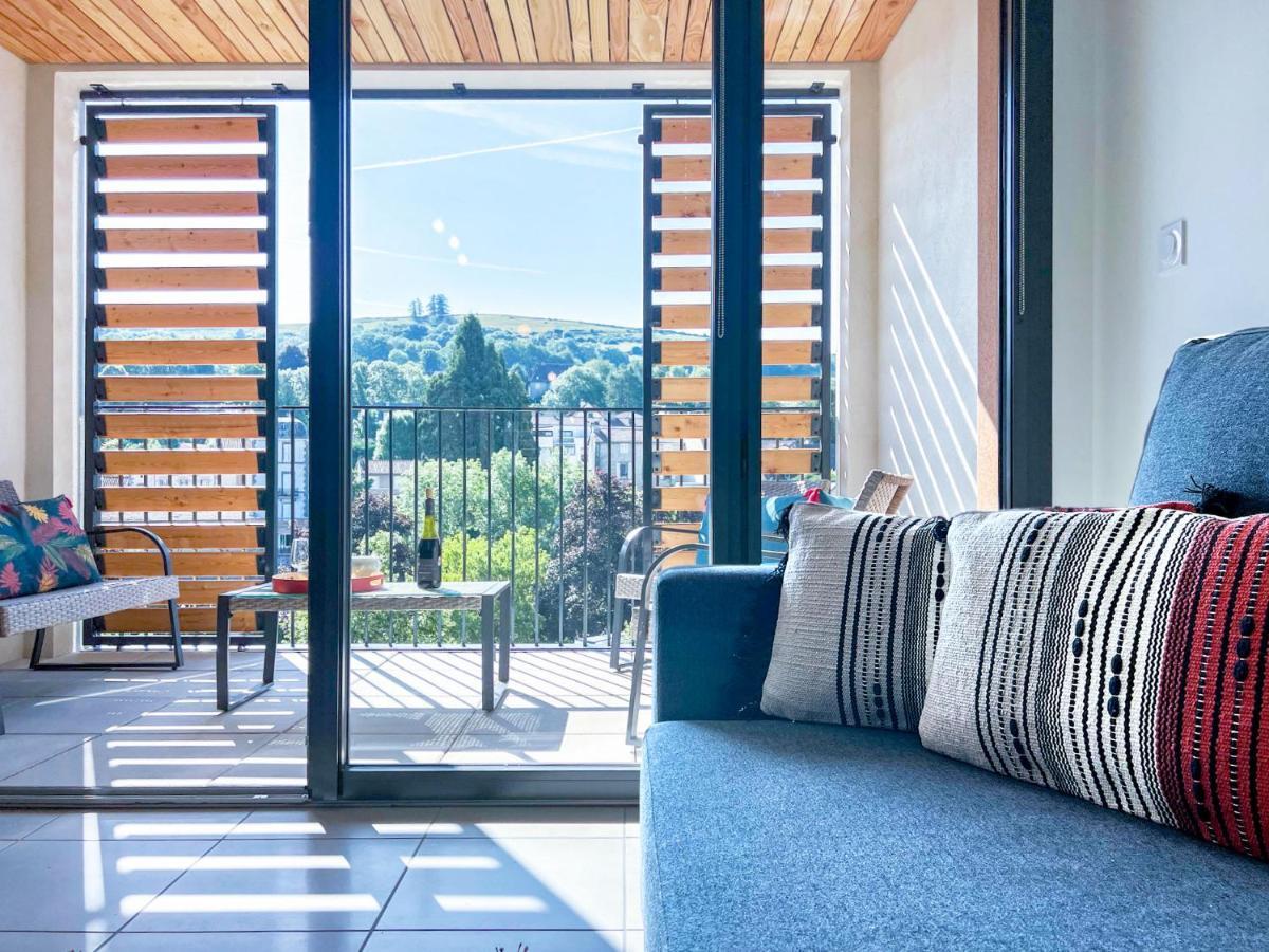 Ferienwohnung Le Frere Charmes Aurillac Exterior foto